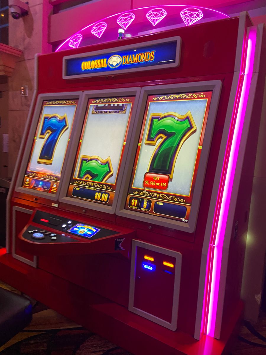YALLA RUMMY کیسینو میں سلاٹ کھیلنا شروع کریں۔